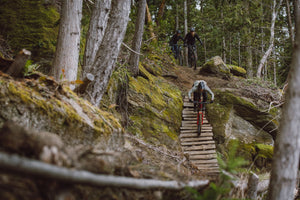 Athleten Video: Micayla, Hailey und Celeste machen Vancouver Island unsicher