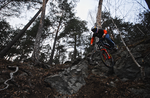 Das neueste Raw Freeride-Video von Brage Vestavik ist da: „Nå“